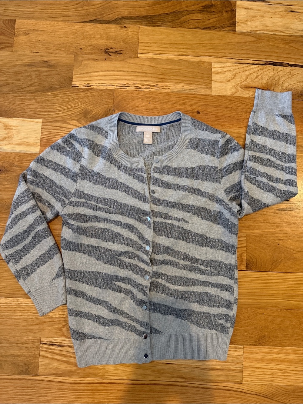 Banana Republic Gray Zebra Stripe Button-Front Cardigan